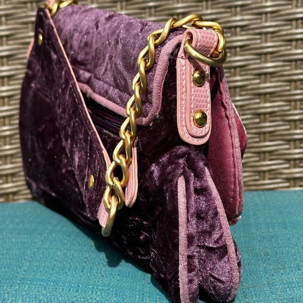 PINK PURPLE VELVET 3/D Florals Chain Shoulder Clutch Vintage Pretty part to find